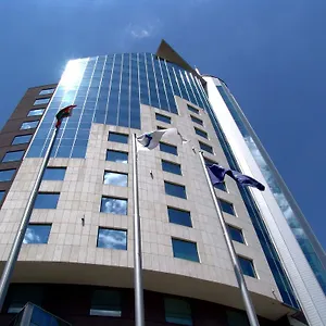 Otel Mirage, Burgaz